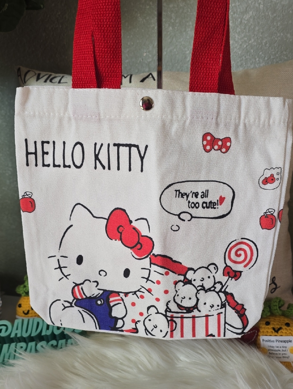 Hello Kitty White Canvas Tote with Red Accents And Hello Kitty Shoe Laces Nwot